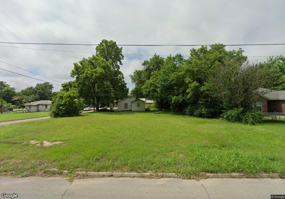 838 E Main St, Ardmore, OK 73401 - photo 1
