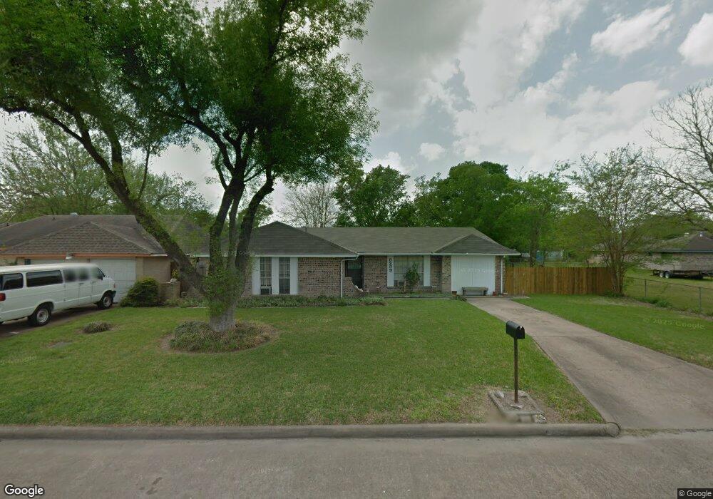 8239 Whitecastle Ln, Houston, TX 77088 - photo 1