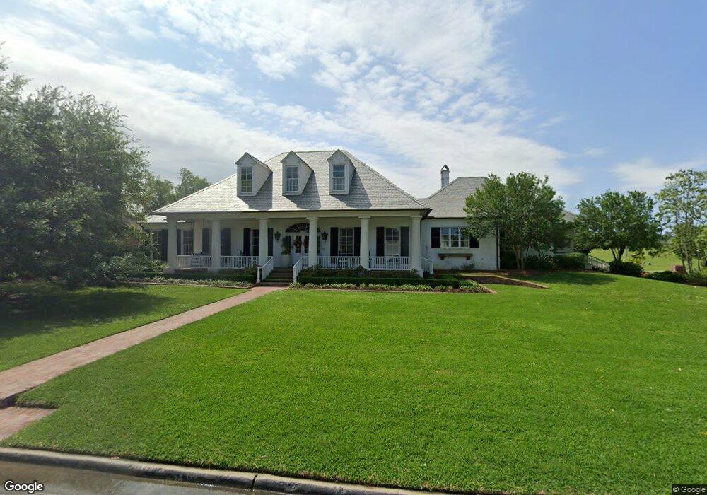 925 Belle Arbe Dr, Lake Charles, LA 70605 - photo 1