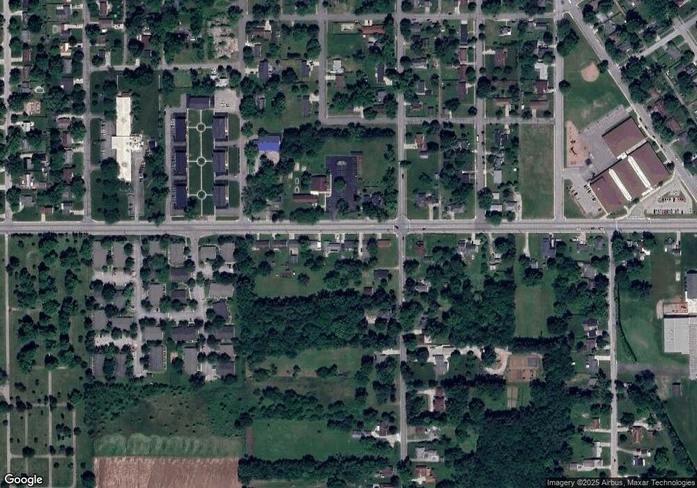 807 E Hively Ave, Elkhart, IN 46517 - photo 1