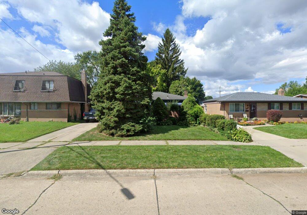 30619 J Carls St, Roseville, MI 48066 - photo 1