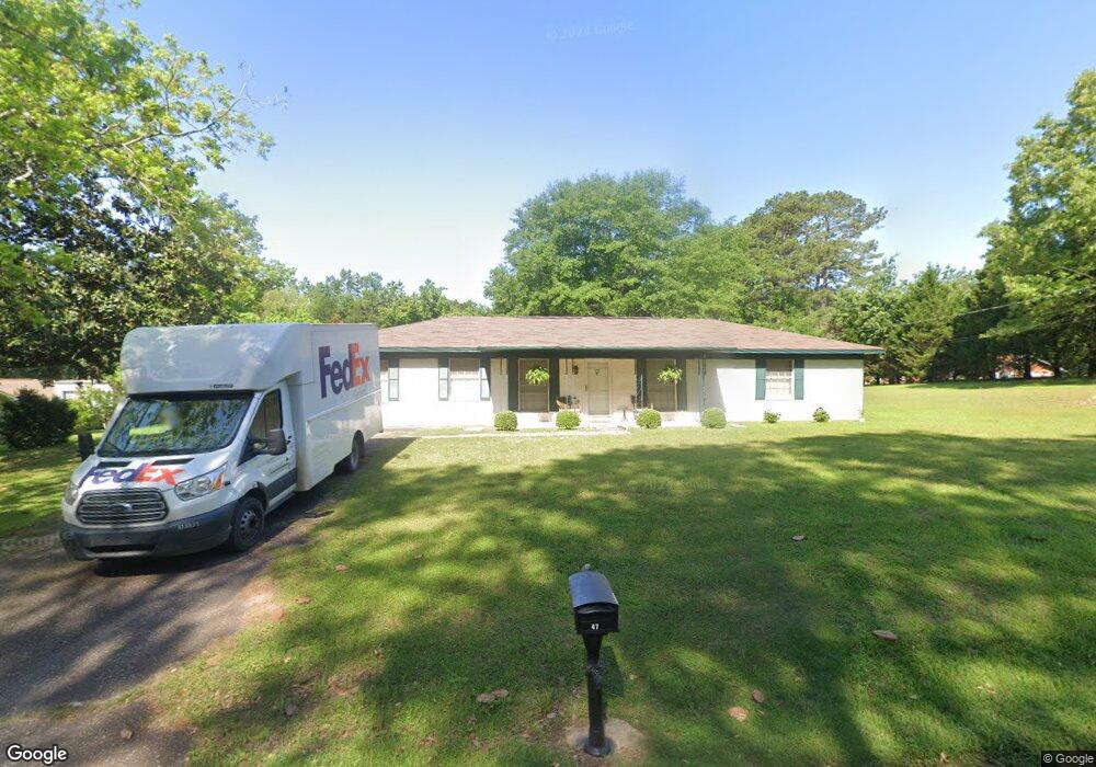 47 Spring Rd, Laurel, MS 39443 - photo 1