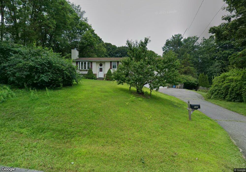 142 Charles Colman Blvd, Pawling, NY 12564 - photo 1