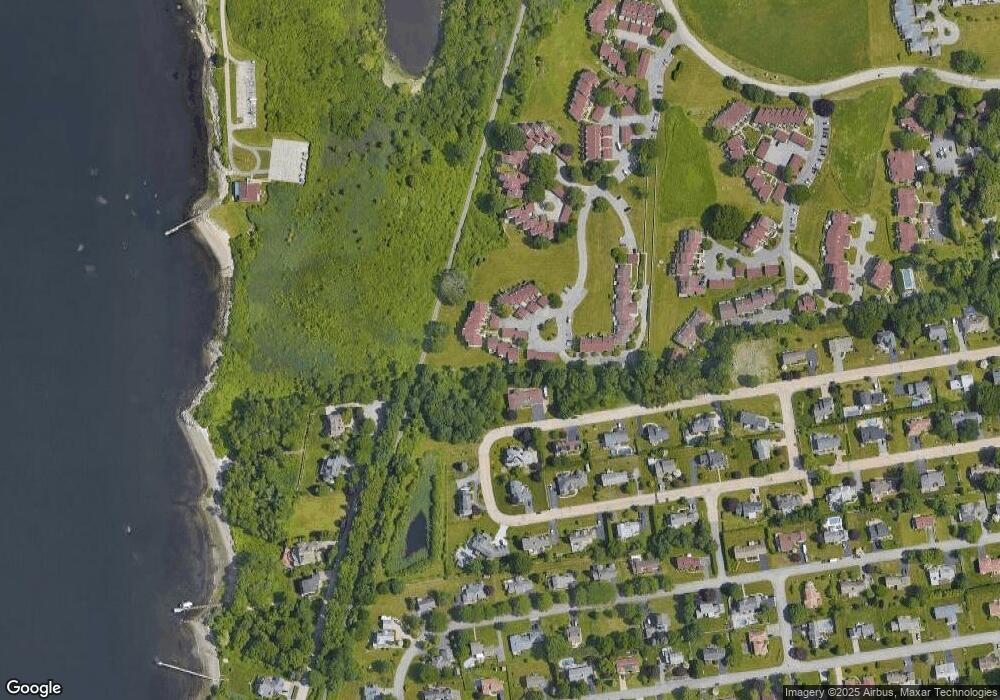 4 Sea Breeze Ln unit 4, Bristol, RI 02809 - photo 1