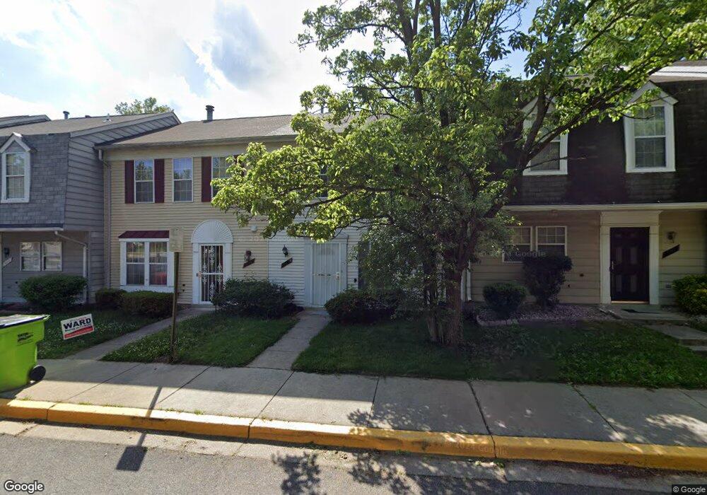 913 Hilldropt Ct, Capitol Heights, MD 20743 - photo 1