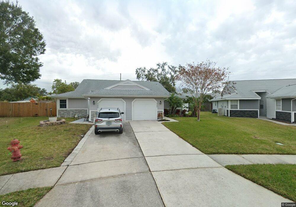 3261 Hibiscus Dr, Palm Harbor, FL 34684 - photo 1