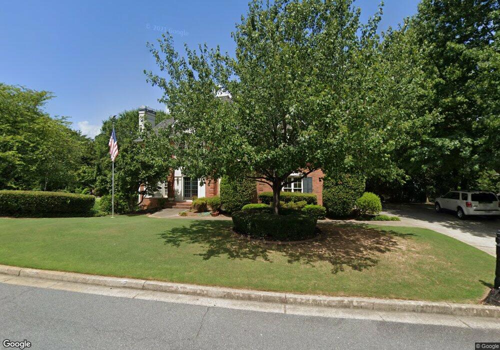 9235 Nesbit Lakes Dr, Alpharetta, GA 30022 - photo 1