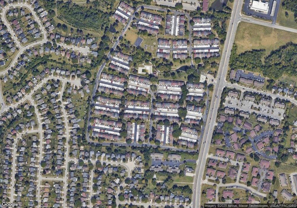 609 Dlyn St unit 1, Columbus, OH 43228 - photo 1