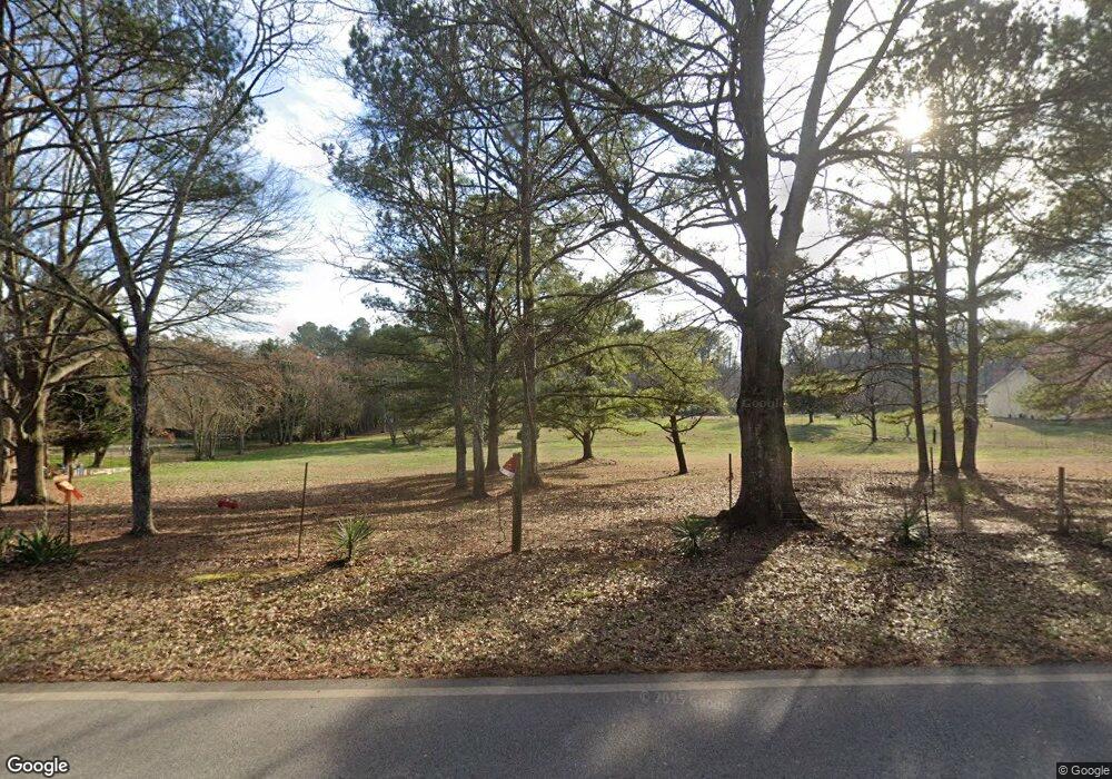 1215 Kinnett Rd, Covington, GA 30016 - photo 1