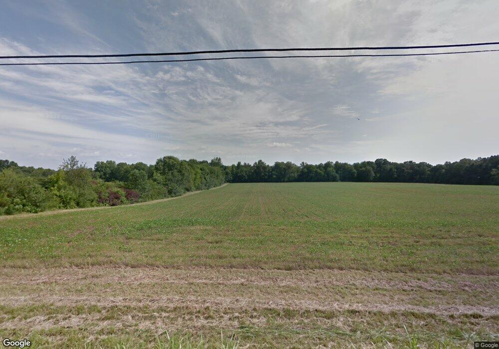 566 Old Seminary Rd, Manchester, TN 37355 - photo 1