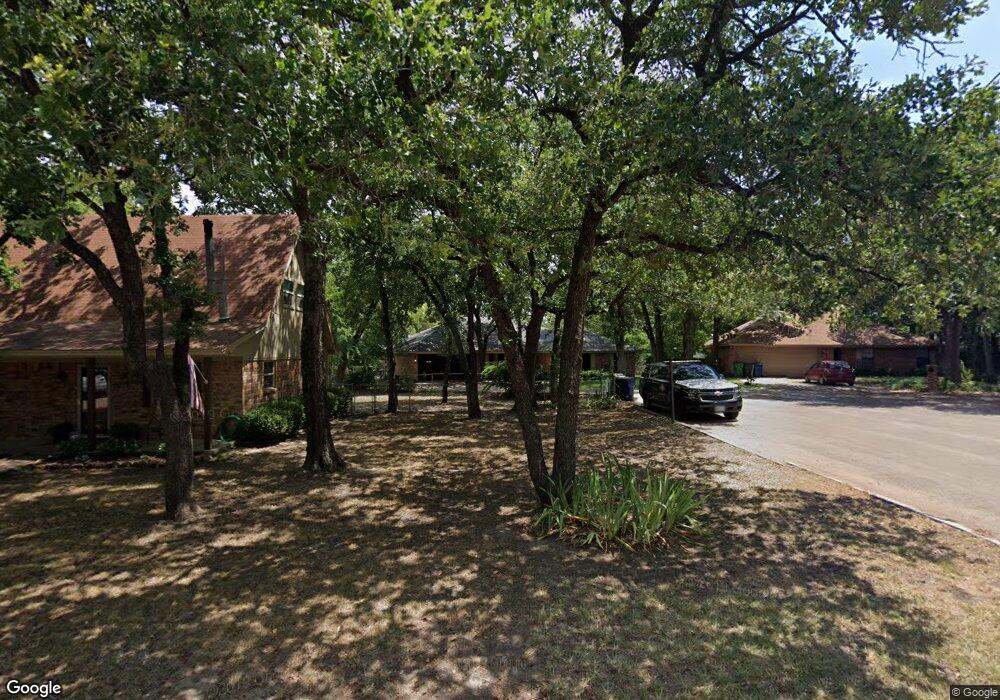 1502 Shady Ln, Decatur, TX 76234 - photo 1