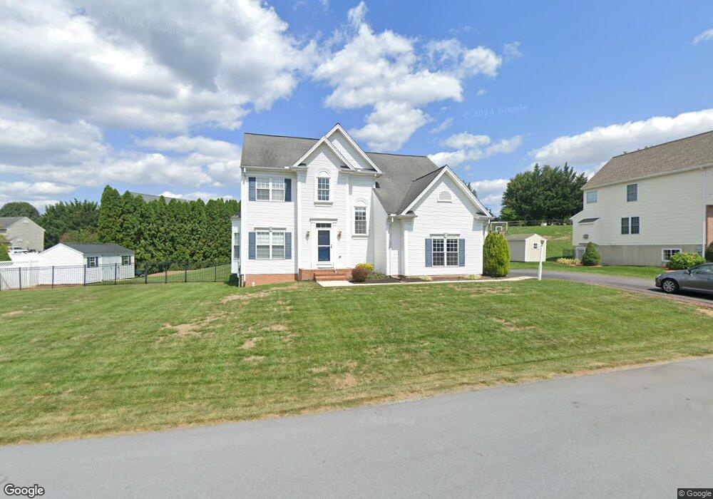 19532 Portsmouth Dr, Hagerstown, MD 21742 - photo 1