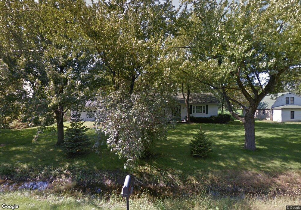 13185 Parkway Blvd, Carleton, MI 48117 - photo 1