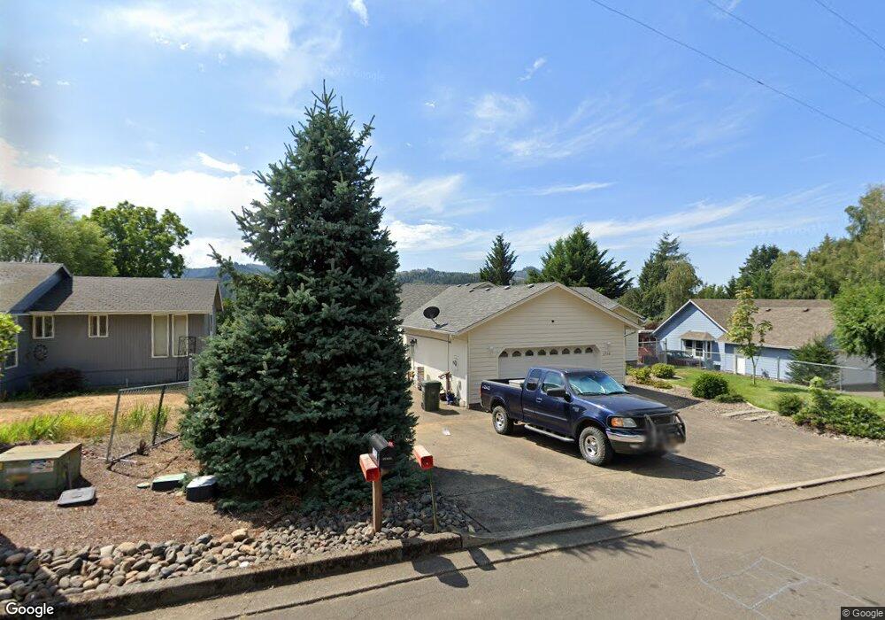 1736 E Sixth Ave, Sutherlin, OR 97479 - photo 1