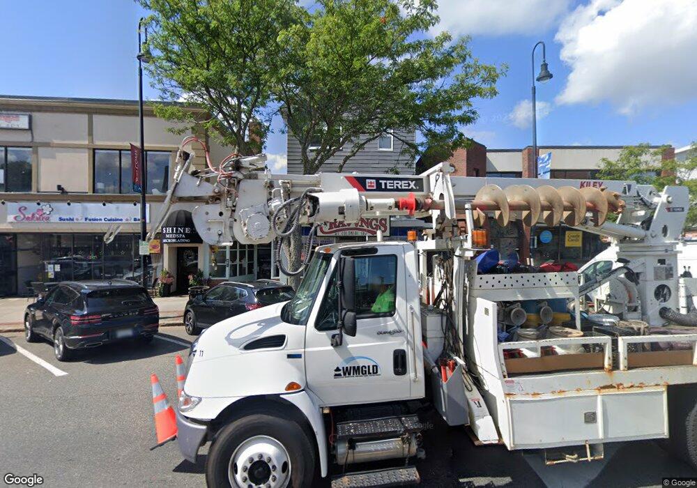 389 Main St unit 3, Wakefield, MA 01880 - photo 1