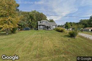 905 E Morgan St, Newton, IL 62448