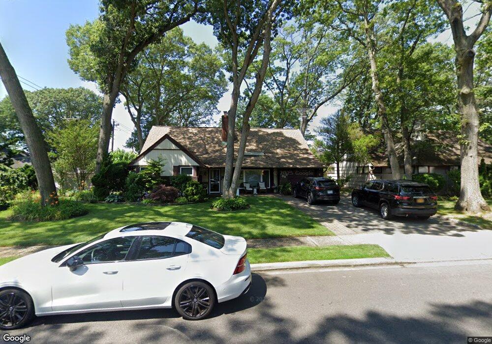 38 Range Dr, Merrick, NY 11566 - photo 1