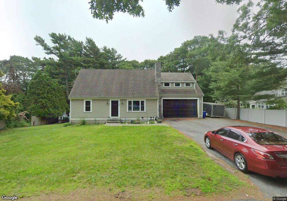 14 Catskill Rd, Bourne, MA 2532 - photo 1