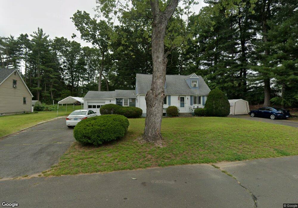 7 Pinewood Ln, Enfield, CT 06082 - photo 1