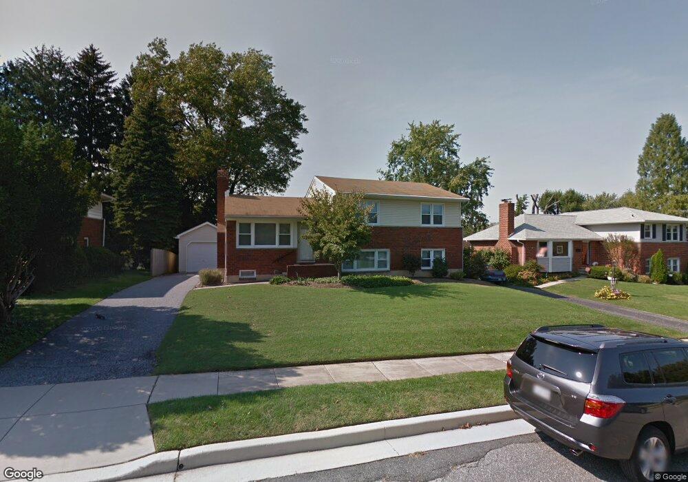 910 Starbit Rd, Towson, MD 21286 - photo 1