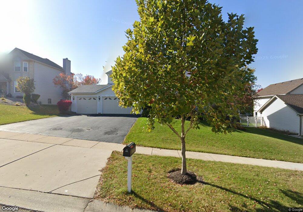 640 Kirkland Dr, Algonquin, IL 60102 - photo 1