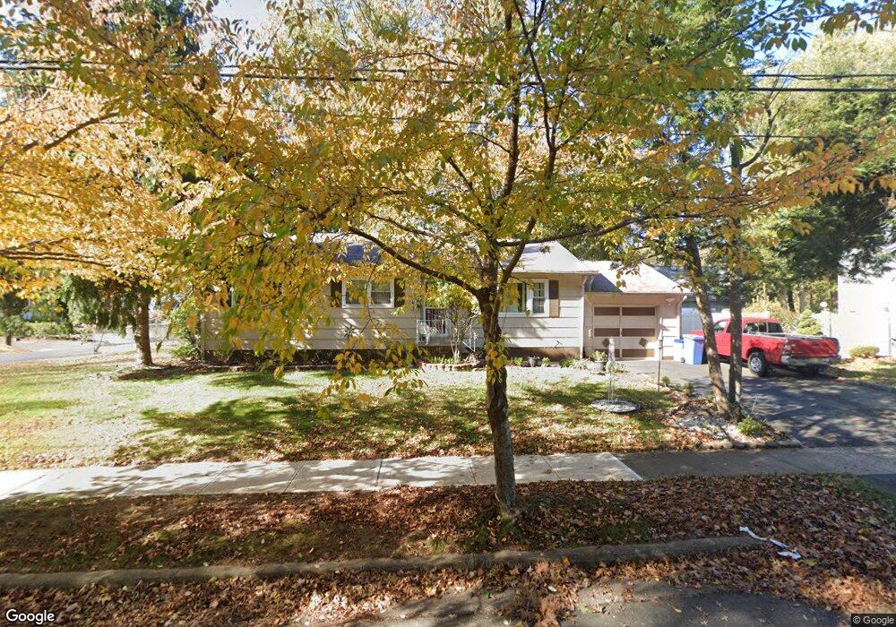 8 Nancy Ln, Piscataway, NJ 08854 - photo 1