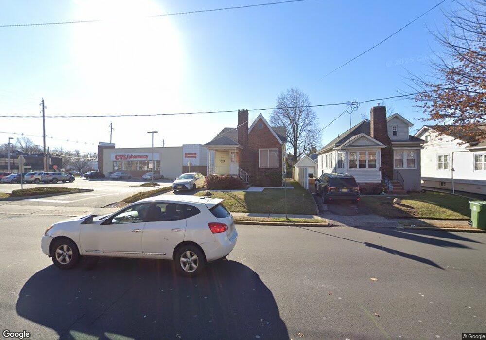 1017 N Stiles St, Linden, NJ 07036 - photo 1