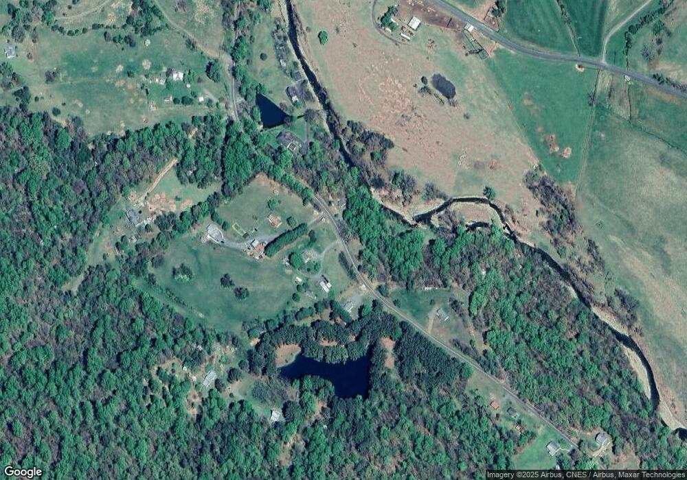 3205 Middle River Rd, Stanardsville, VA 22973 - photo 1