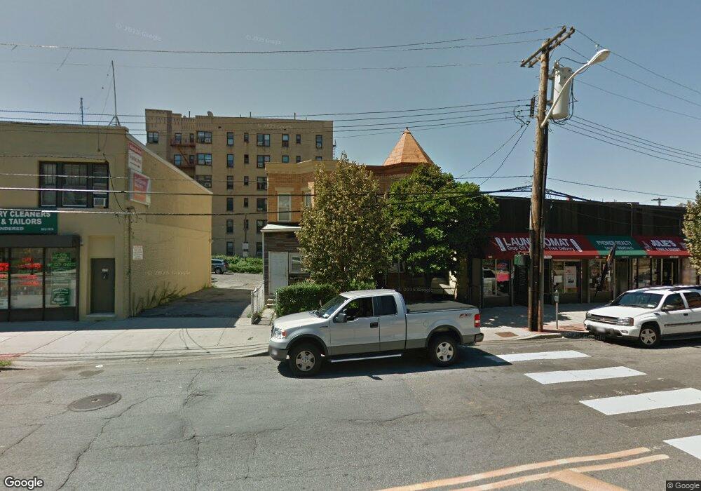 171 Mclean Ave, Yonkers, NY 10705 - photo 1