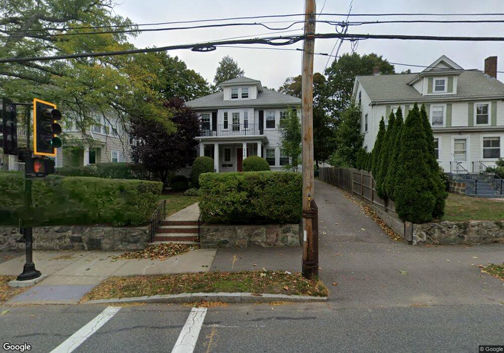 214 Brook Rd unit 1, Milton, MA 02186 - photo 1