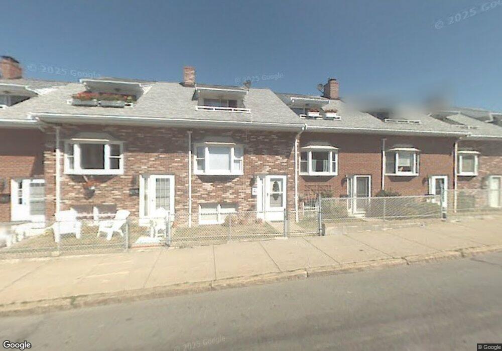 570 Revere St unit 1, Revere, MA 02151 - photo 1