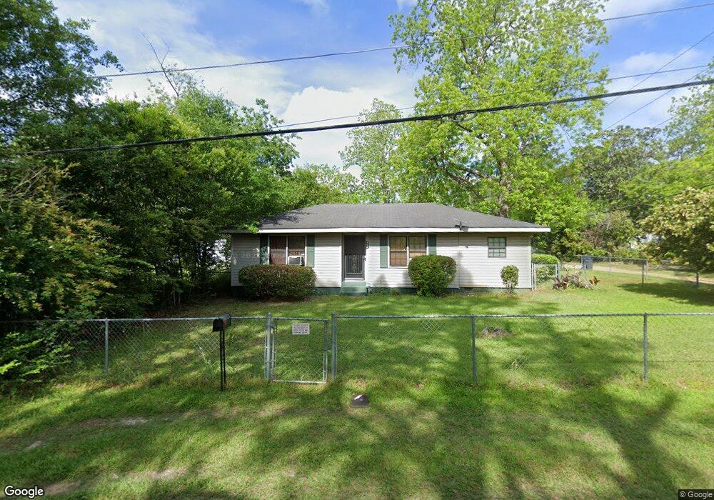 808 N Bragg St, Fitzgerald, GA 31750 - photo 1