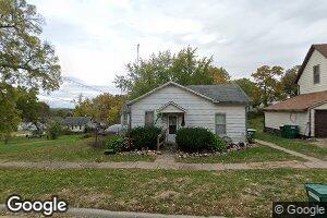 605 13th St, Corning, IA 50841
