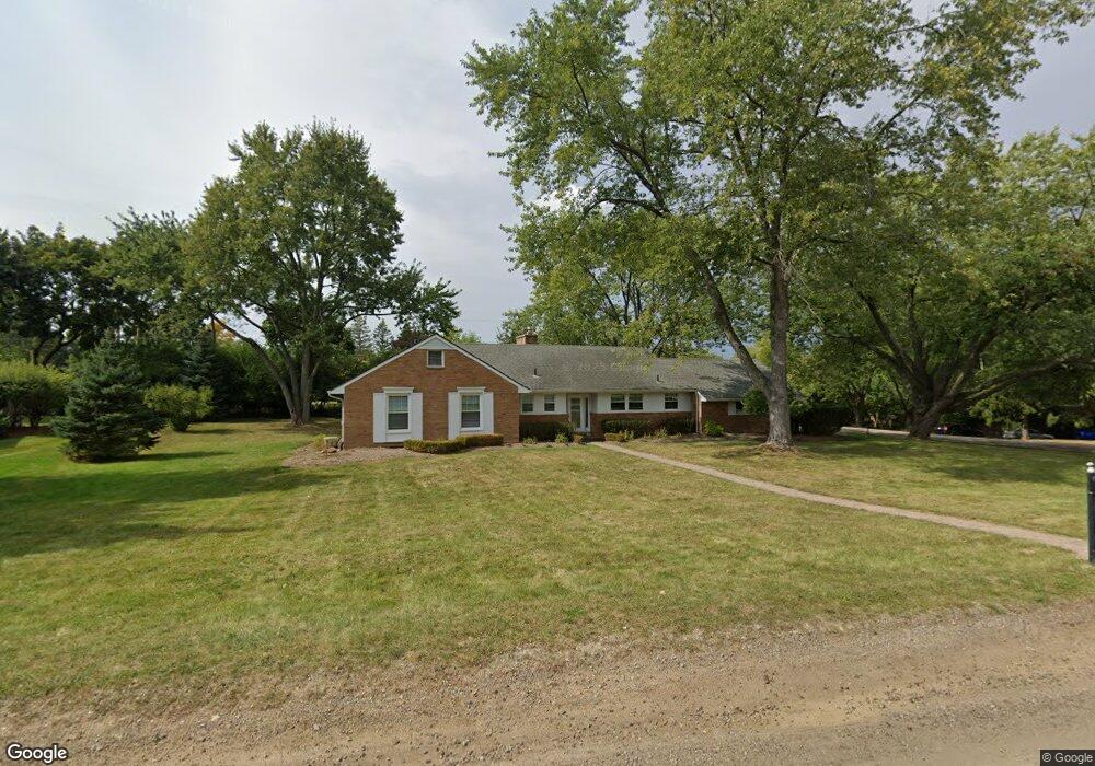 4226 Derry Rd, Bloomfield Hills, MI 48302 - photo 1