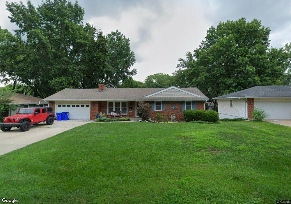 6625 Ballentine St, Shawnee, KS 66203 - photo 1