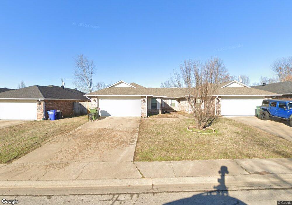 1942, 1944 S 11th Place, Rogers, AR 72756 - photo 1