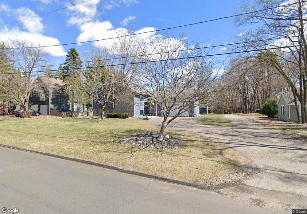 5197 Mayview Rd, Minnetonka, MN 55345 - photo 1