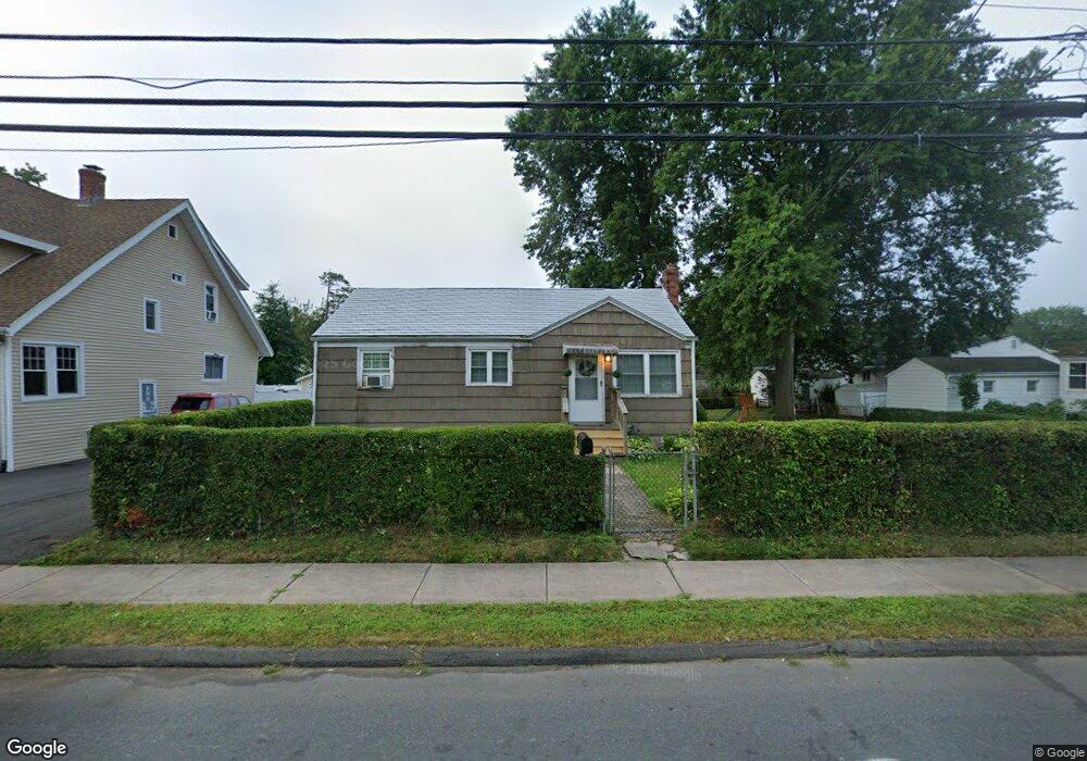 195 Linnmoore St, Hartford, CT 06114 - photo 1