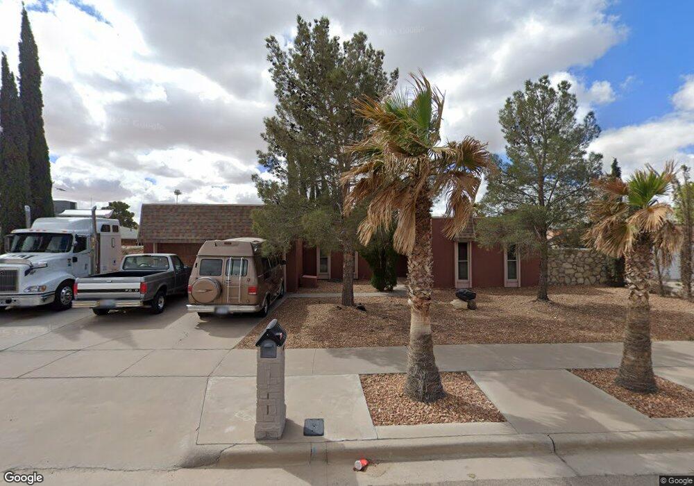 409 Penroy Ln, Horizon City, TX 79928 - photo 1