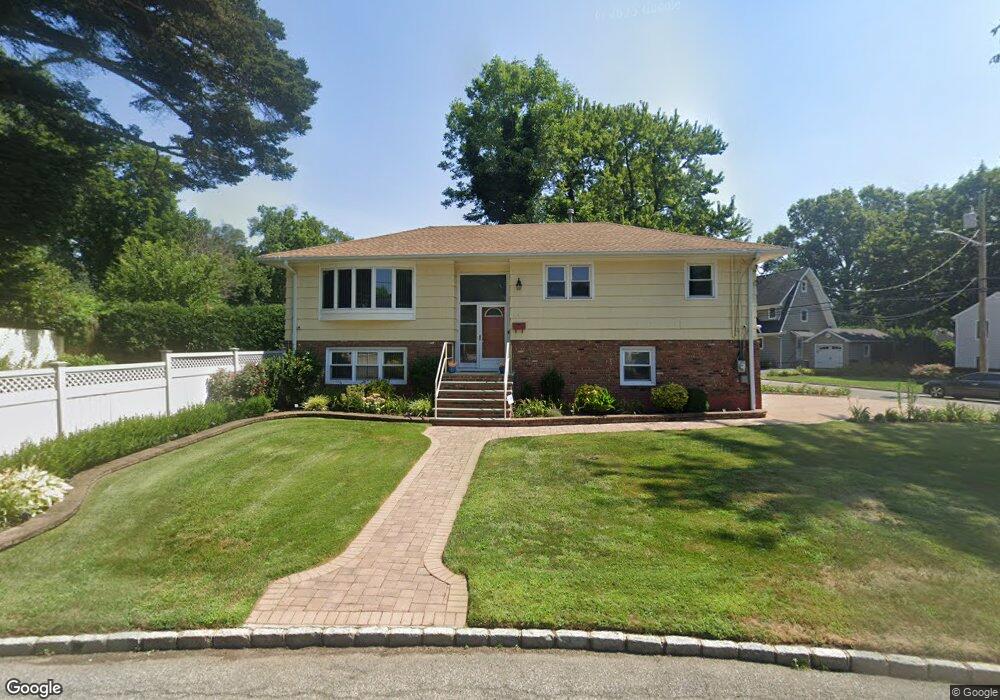 24 Cedar Ln, Glen Head, NY 11545 - photo 1