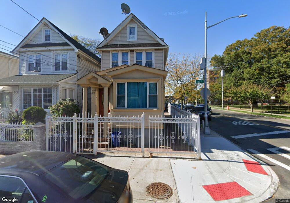 11002 160th St, Jamaica, NY 11433 - photo 1