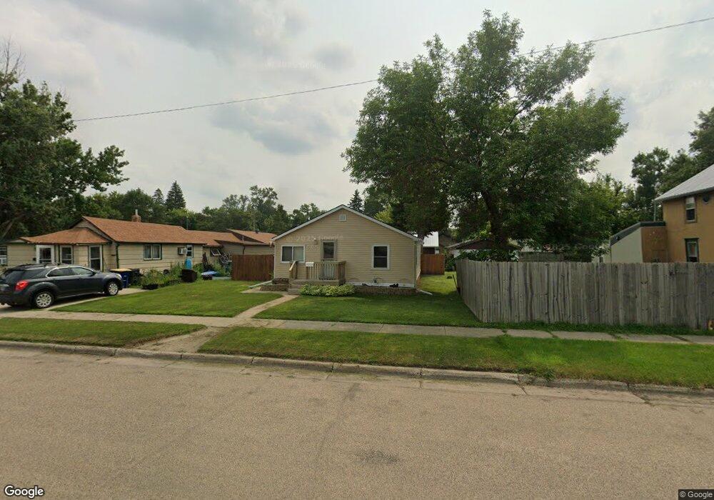 505 1st St W, Jamestown, ND 58401 - photo 1