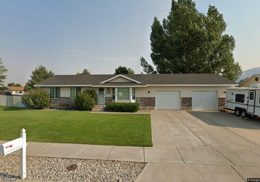 1029 E 30 S, Hyrum, UT 84319 - photo 1