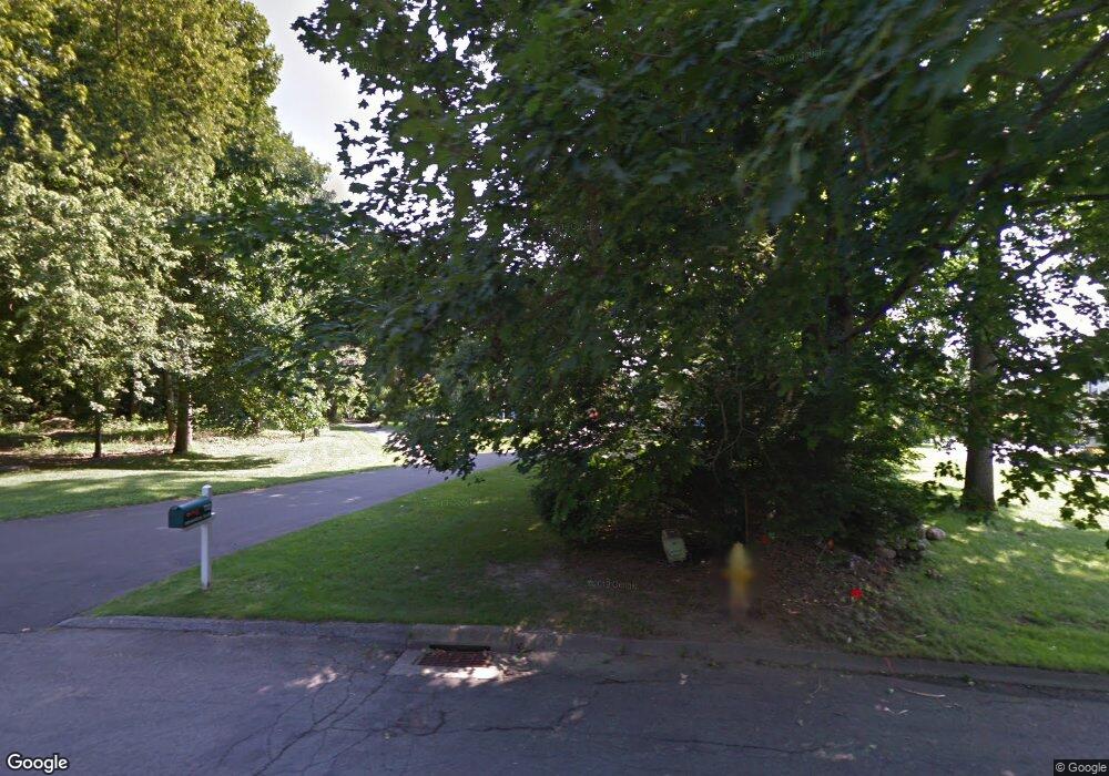 72 Bennington Place, New Canaan, CT 06840 - photo 1