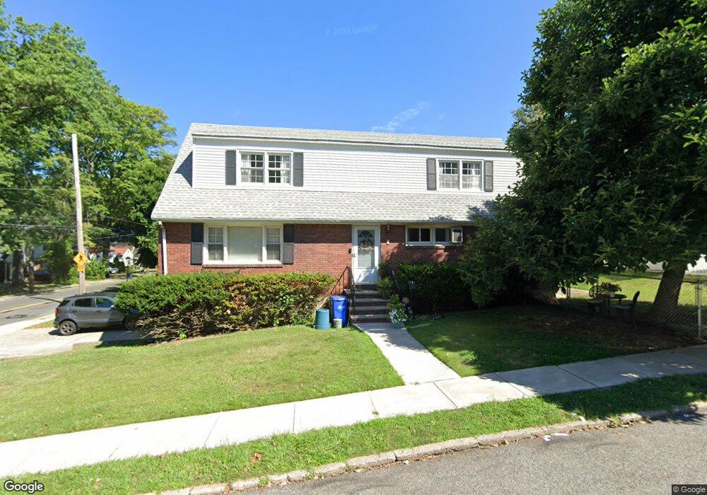5 Douglas Ave, Staten Island, NY 10310 - photo 1