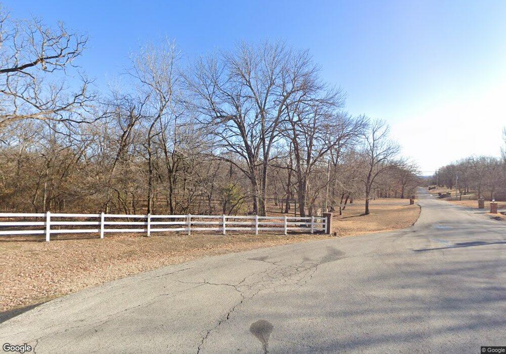 15665 N Woodchuck Ln, Skiatook, OK 74070 - photo 1