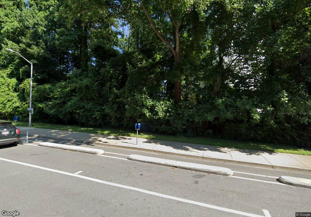 11410 Woodglen Dr, Rockville, MD 20852 - photo 1