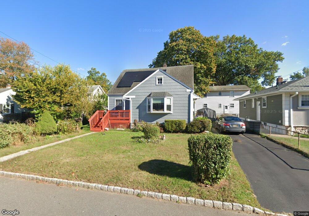 139 Cedar St, South Bound Brook, NJ 08880 - photo 1