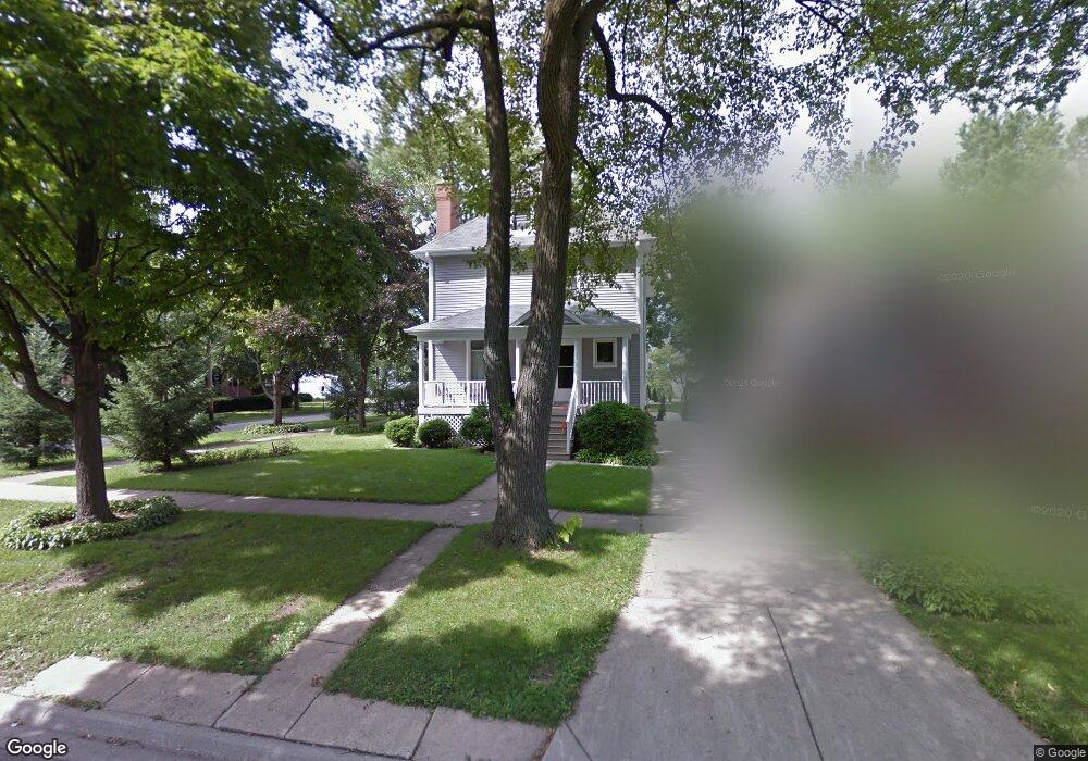 1504 E Walnut Ave, Des Plaines, IL 60016 - photo 1