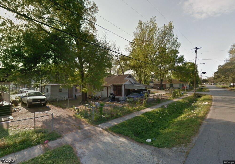 701 Doverside St, Houston, TX 77022 - photo 1